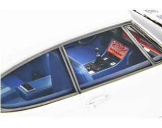 Fiat Dino Coupé 2000 1967 Bianco Laudoracing 1:18 Resinemodell (Türen, Motorhaube... nicht zu öffnen!)